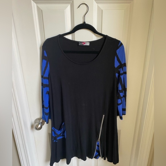 Inside Out Black and Blue Tunic Top - Picture 1 of 4